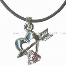Cupids Bow-shaped Pendant images