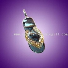 Shoe-shaped Pendant in Rhodium images